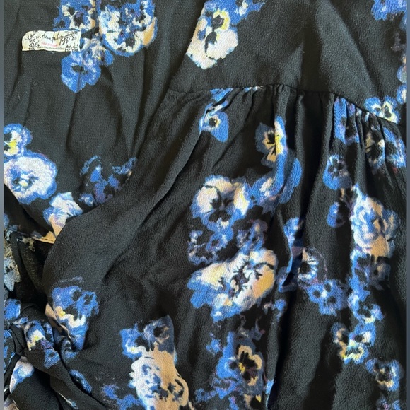 FREE PEOPLE / Size XS/ “Forties Feels” Black Floral Printed Boho Bodysuit - Picture 7 of 15